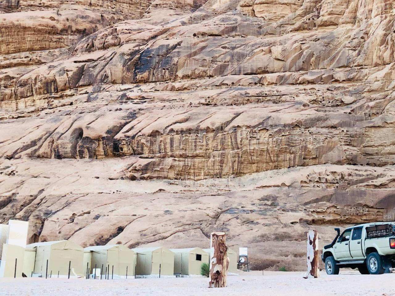 Landscape Rum Camp Hotell Wadi Rum Exteriör bild